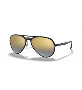 Ray-Ban RB4320CH Chromance L (58 - 16) / Blue lenses and Black frame Sunglasses