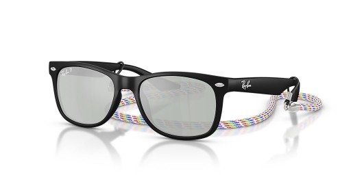 Ray-Ban RB9052S Nieuwe Wayfarer Kids Zomer Capsule S (47 - 15) / Groene lenzen en Zwart frame Zonnebrillen