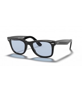 Ray-Ban RB2140F Originele Wayfarer Classic L (52 - 22) / Blauwe lenzen en Zwart frame Zonnebrillen