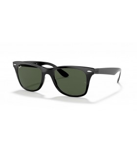 Ray-Ban RB4195 Wayfarer Liteforce L (52 - 20) / Vihreä linssit ja Musta runko Aurinkolasit