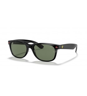 Ray-Ban RB2132M Scuderia Ferrari Collection M (55 - 18) / GrÃ¼nen GlÃ¤sern und Schwarzem Rahmen, Sonnenbrillen
